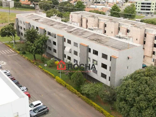 Quadra 4 - Primeiro andar, vazado, nascente, de canto