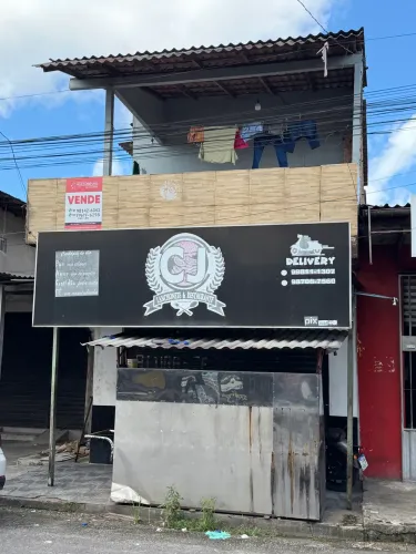 Ponto comercial com casa na feira do Jaderlândia