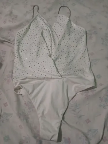 Body branco de strass por 50 reais