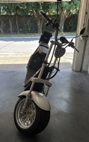 Scooter elétrica 2000 watts ano 2020