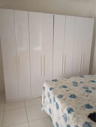 Guarda Roupa