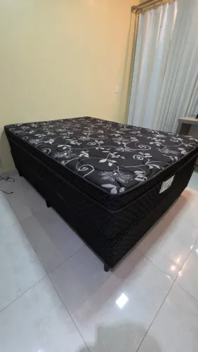 Cama