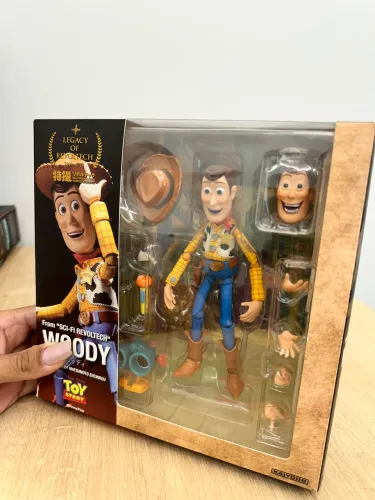 Toy story Revoltech Wood
