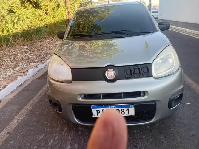 Fiat Uno Attractive 1.0 EVO Fire Flex 8V 5P 2015