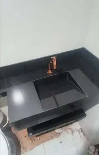 Lavatório em porcelanato