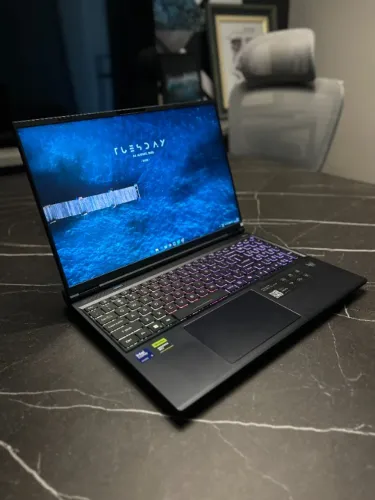 Notebook Predator Helios Neo 16AI RTX 5070TI e ULTRA 9 275HX