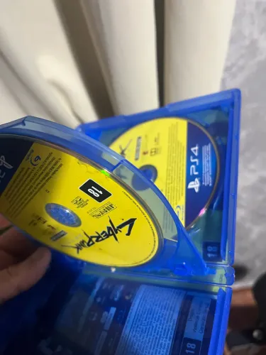 Jogo de ps4 cyberpunk 2077