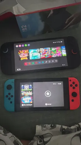 Nintendo Switch 32 GB + Case