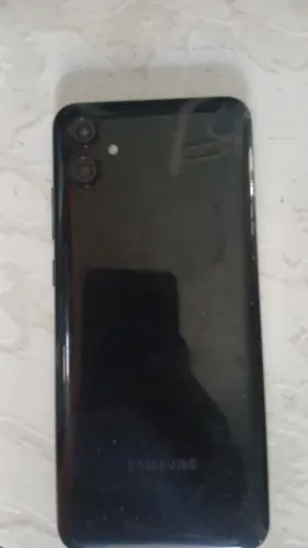 Celular a04 E todo original nunca mexido muito bom