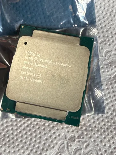 Pacote com 3 xeons E5 2650v3