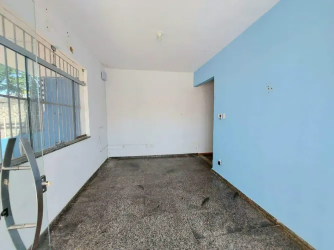 Ponto comercial de esquina com 223,5m² no Bairro Salgado Filho, próximo à FASE