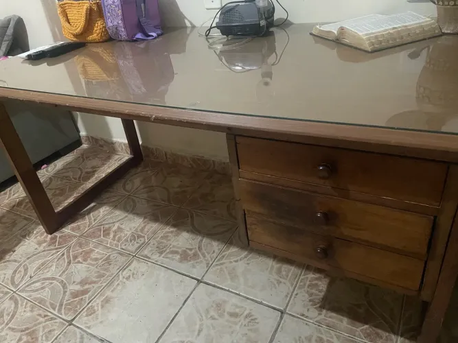 Mesa/ Escritório Madeira de Lei