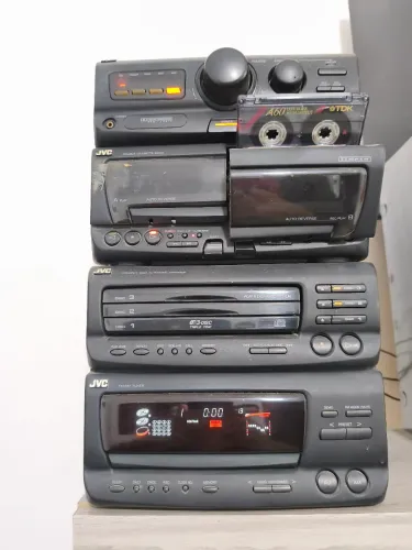 HOME THEATER JVC XT-D8T