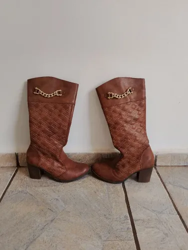 Bota feminina cano longo