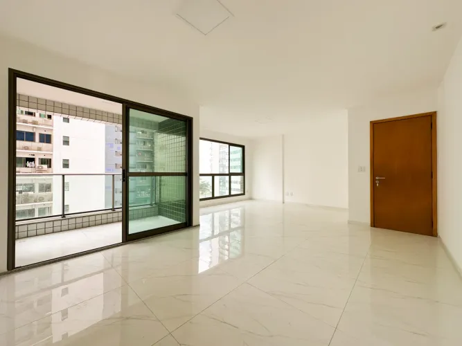 Apartamento com 4 quartos à venda Pina