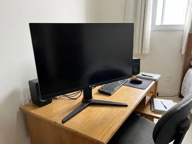 Monitor Gamer Philco 27" 180Hz Full HD PMG27M23T - Impecável / Semi-novo