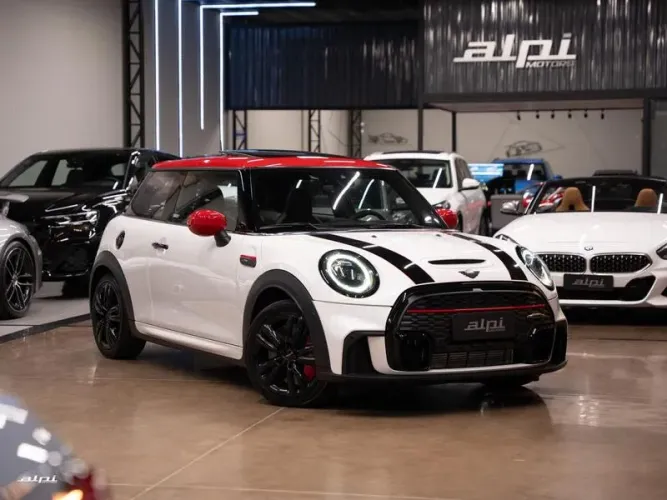 Mini Cooper 2.0 16V Twinpower Gasolina John Works 2P Steptronic 2024
