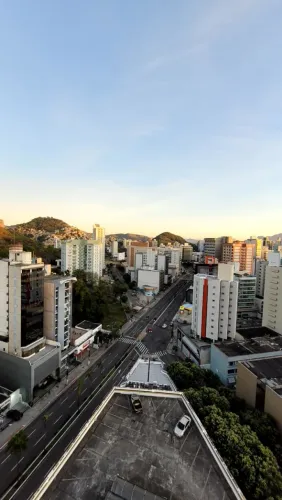 Apartamento 65m² com Vista Deslumbrante no Coração da Praia do Canto