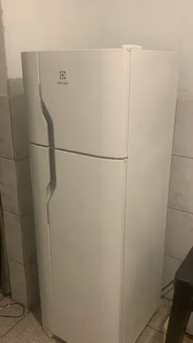 Geladeira Eletrolux