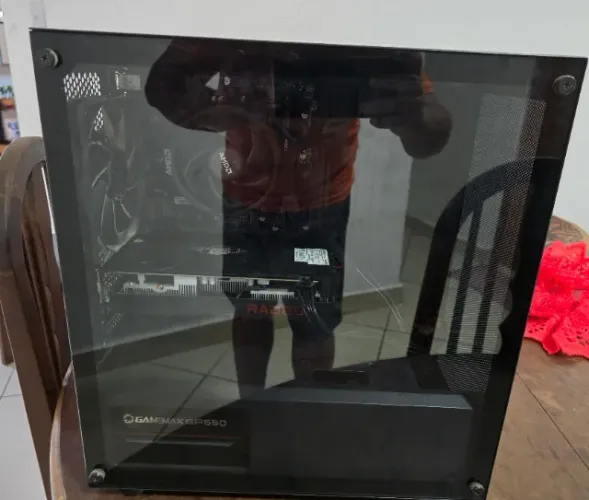 Pc gamer rx 6600m