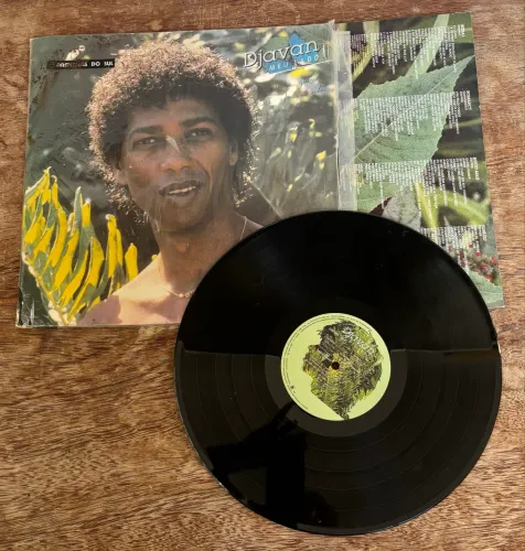 Disco vinil original Meu Lado, Djavan em maio de 1986.