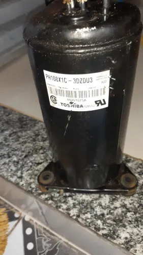Compressor de ar condicionado R22 9000btu