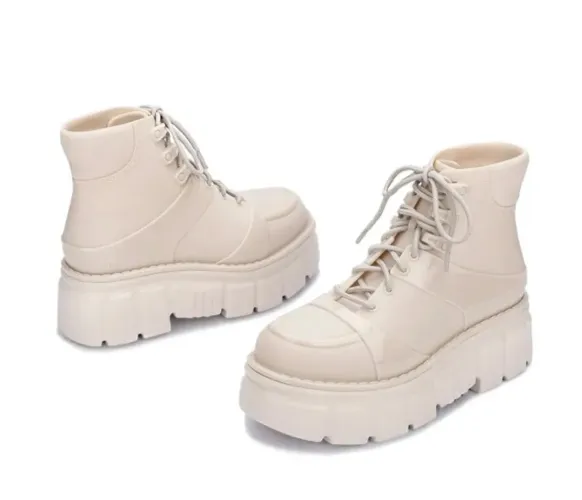 Bota Melissa tratorado, número 35, nova 