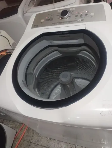 Máquina de lavar roupa 