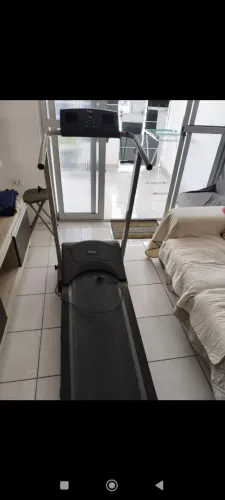Esteira com defeito 