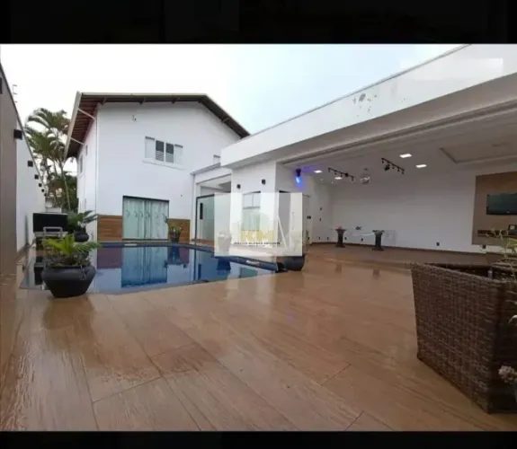 Casa para Locação no Colina Santa Bárbara - R$ 8.000,00