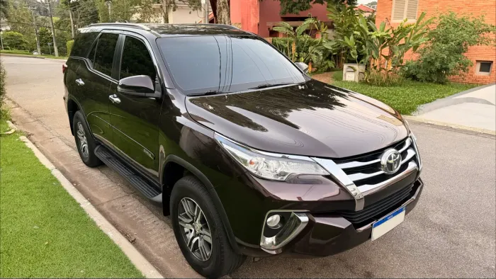 Toyota Hilux SW4 SRV 4X2 2.7 Flex 16V Aut. 2018
