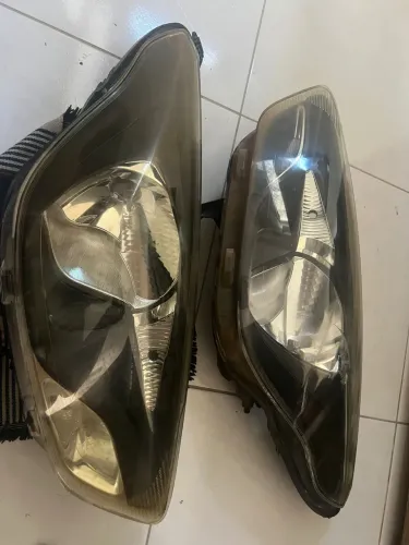Farol do ford ka 