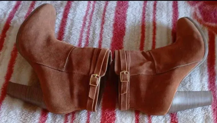Bota via Marte tam 37