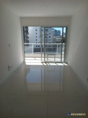 Apartamento para locação com 2 quartos, sendo 1 suíte - Centro, Campos dos Goytacazes, RJ