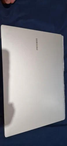 Notebook samsung galaxy Book Go, Windows 11 home ,snapdragon 7c ,4gb,128gb ufs,