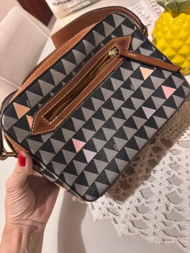 Bolsa Schutz Coleção Triangle