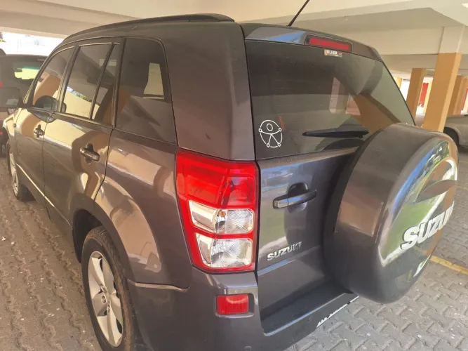Suzuki Grand Vitara 2.0 16V 4x2/4x4 5P Aut. 2010