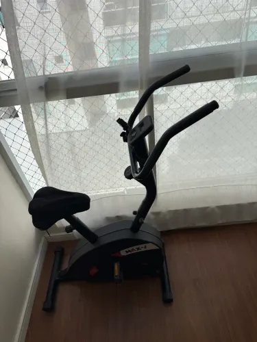 Bicicleta Ergométrica - Dream Fitness