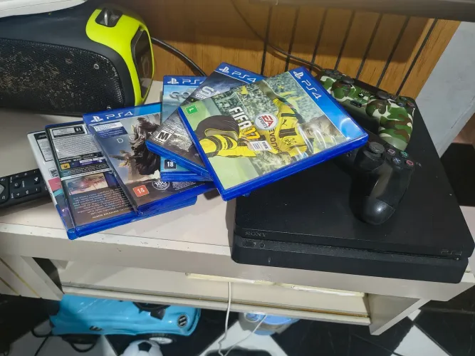 Vendo ps4 tudo ok