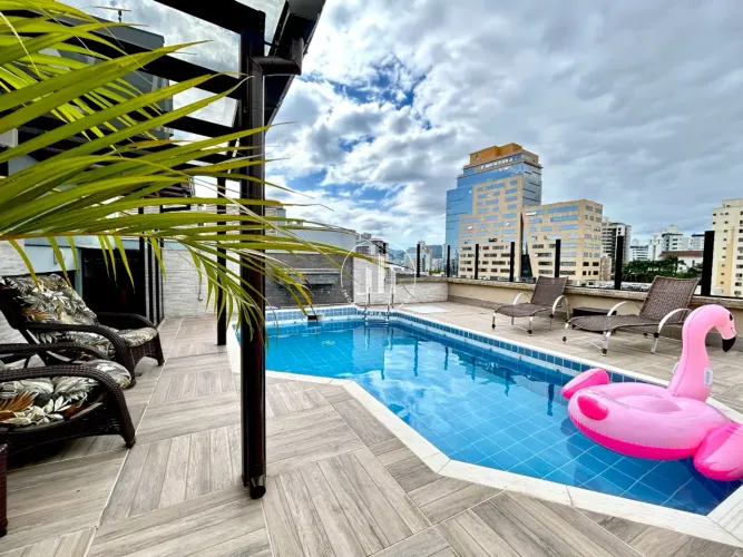 Cobertura 4 Quartos com 3 Suítes e 320m² - Canto - EST