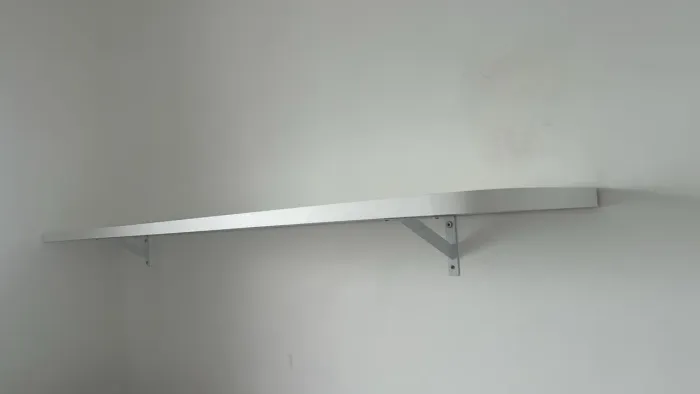 3 Estantes 2mx30cm por R$300 , excelente estado