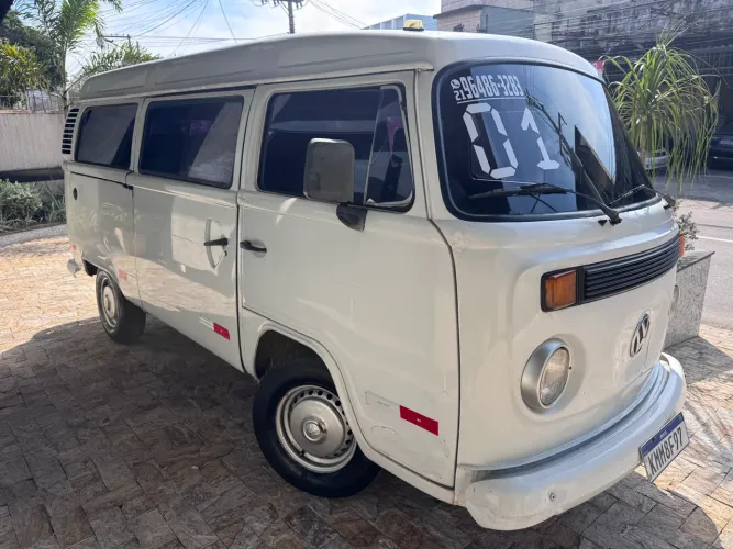 Volkswagen Kombi Standard/ Luxo/ Serie Prata 2001
