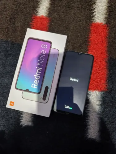 Redimi note 8 64gb com defeito leia a descrição