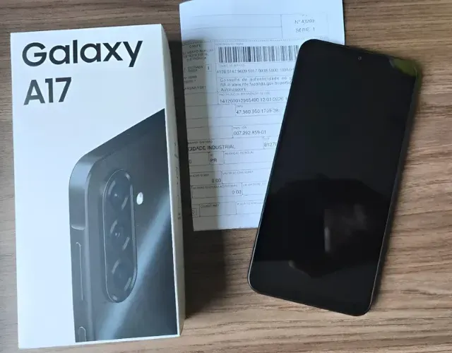 Celular Samsung Galaxy A17 Com Ia, 256gb, 8gb Ram, Preto 4g
