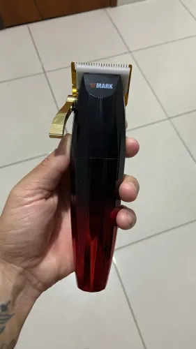 Vendo máquina de barbeiro profissional 