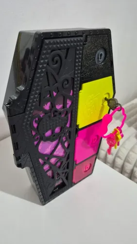 Monster high caixão caixa draculaura g3 skulltimates