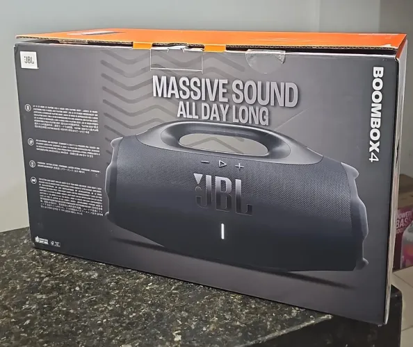 Caixa de som bombox 4 
