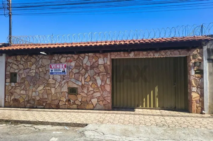 Casa aconchegante na região do Pontilhão, no bairro Andaraí