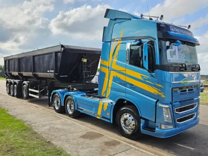 FH 460 6x2 Globetrotter Ano 21 Euro 5 Aut + 4 eixo basculante metalesp 45m³ lona fácil