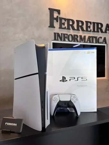 PLAYSTATION 5 SLIM 1TB